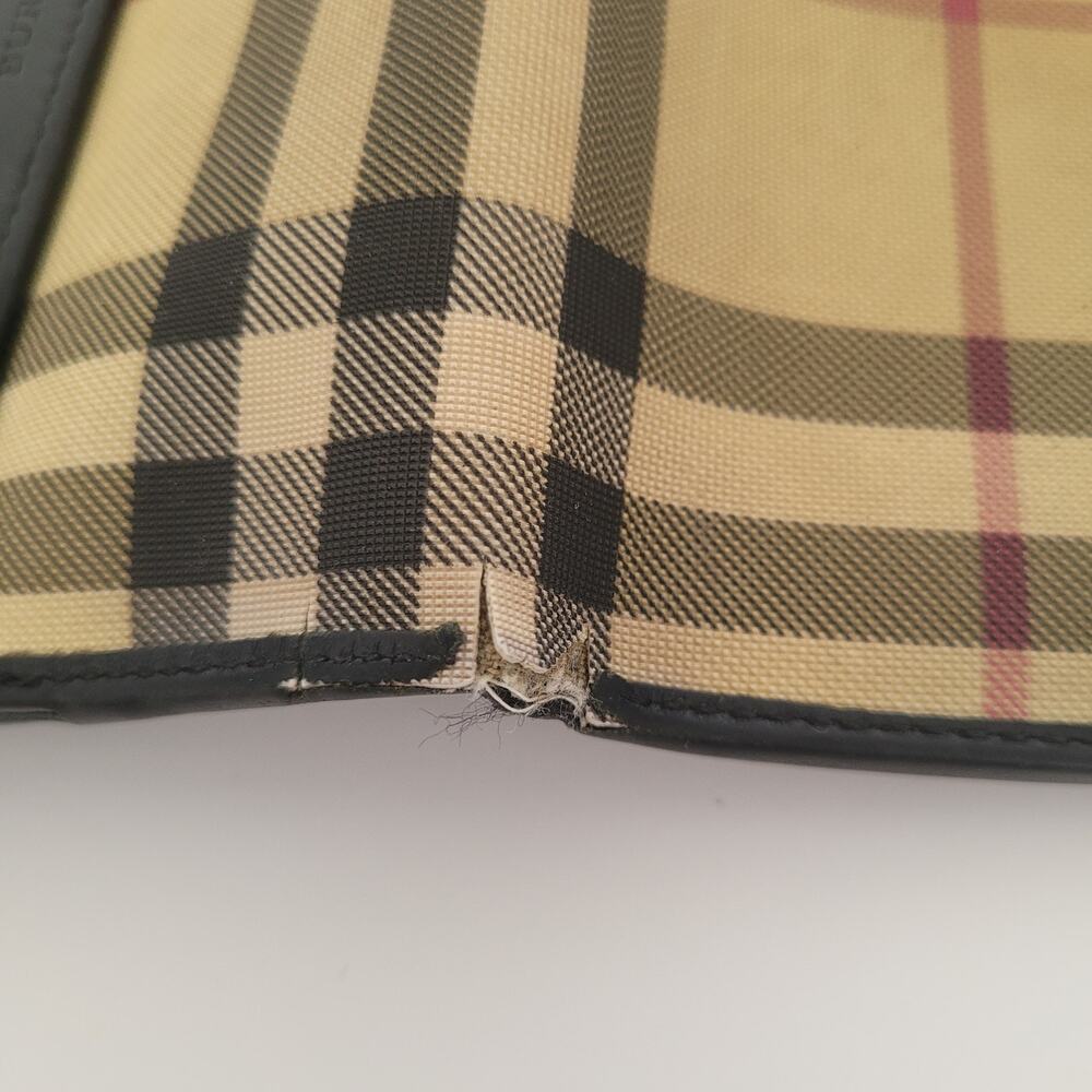 Burberry London Women's Classic Check Plaid Coated Canvas Leather Snap Wallet - Picture 9 of 15
